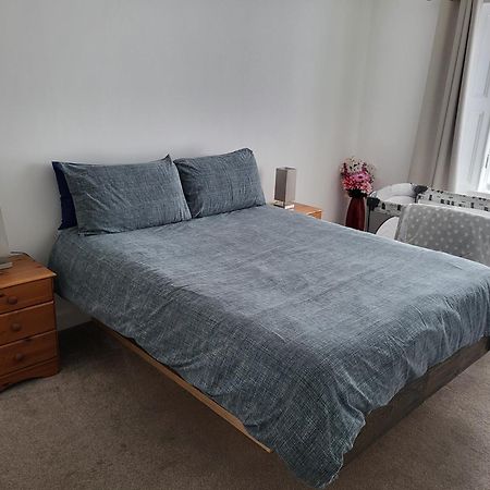 Central 2-Bedroom Bunglow With Double Sofa Bed Carnoustie Eksteriør bilde